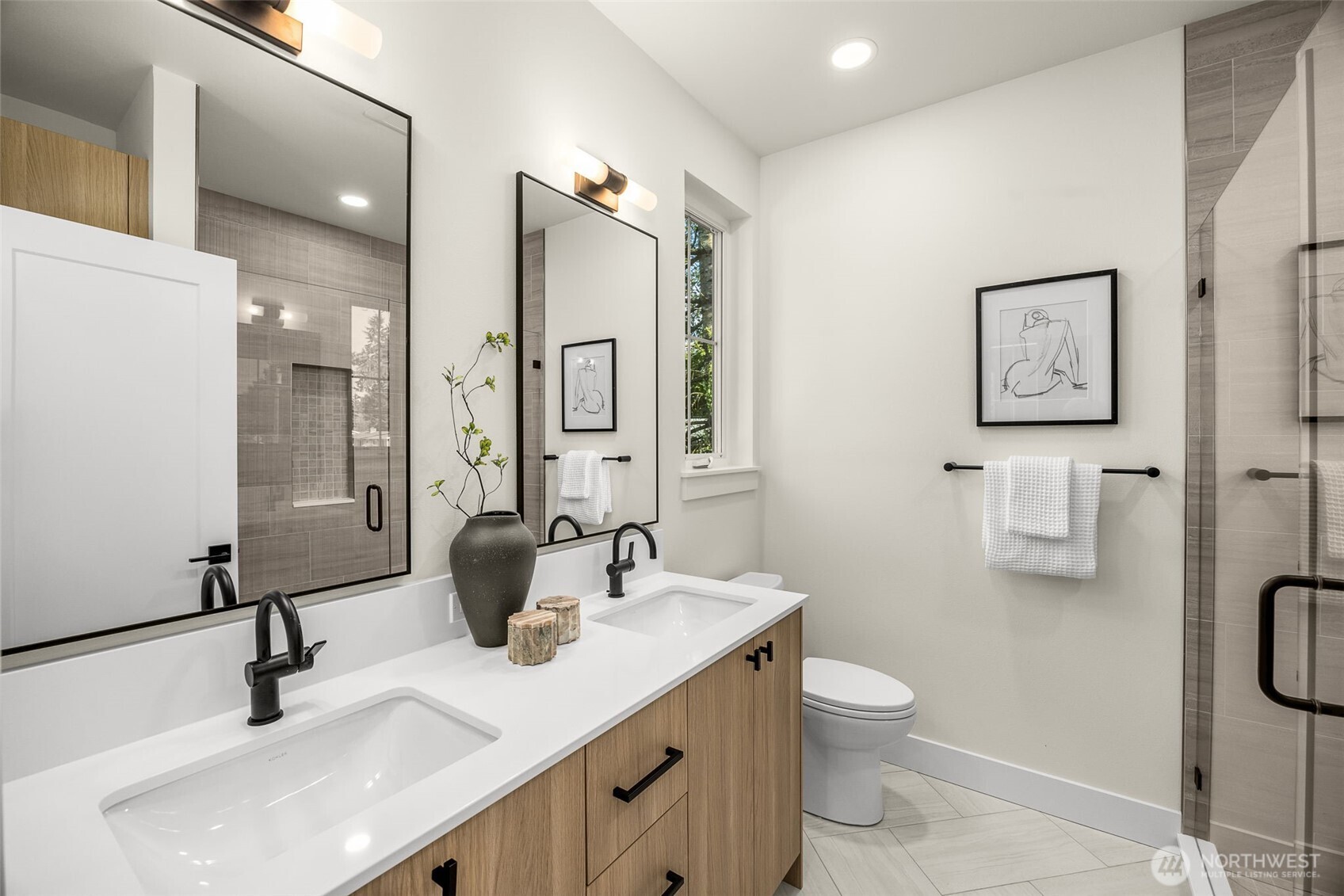 13806 84th Lane NE Kirkland WA 98034