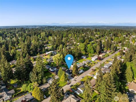 13806 84th Lane NE Kirkland WA 98034