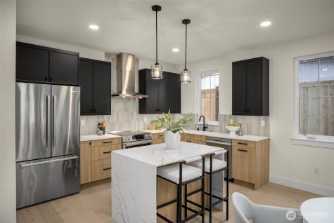 13806 84th Lane NE Kirkland WA 98034
