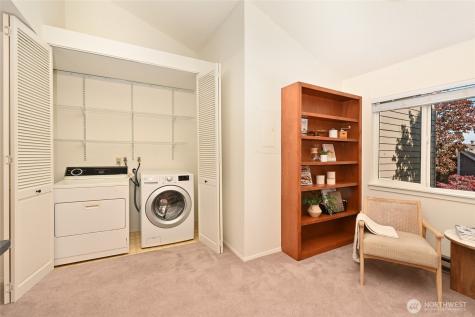 6343 Sand Point Way NE Seattle WA 98115