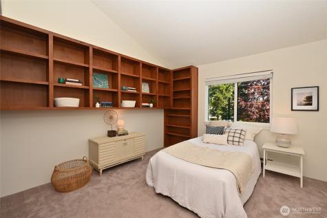 6343 Sand Point Way NE Seattle WA 98115