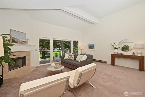 6343 Sand Point Way NE Seattle WA 98115