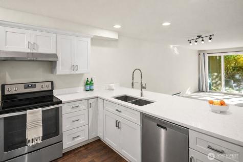 12014 98th Avenue NE Kirkland WA 98034