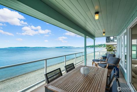 3085 Alki Avenue SW Seattle WA 98116