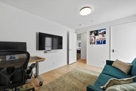 3085 Alki Avenue SW Seattle WA 98116