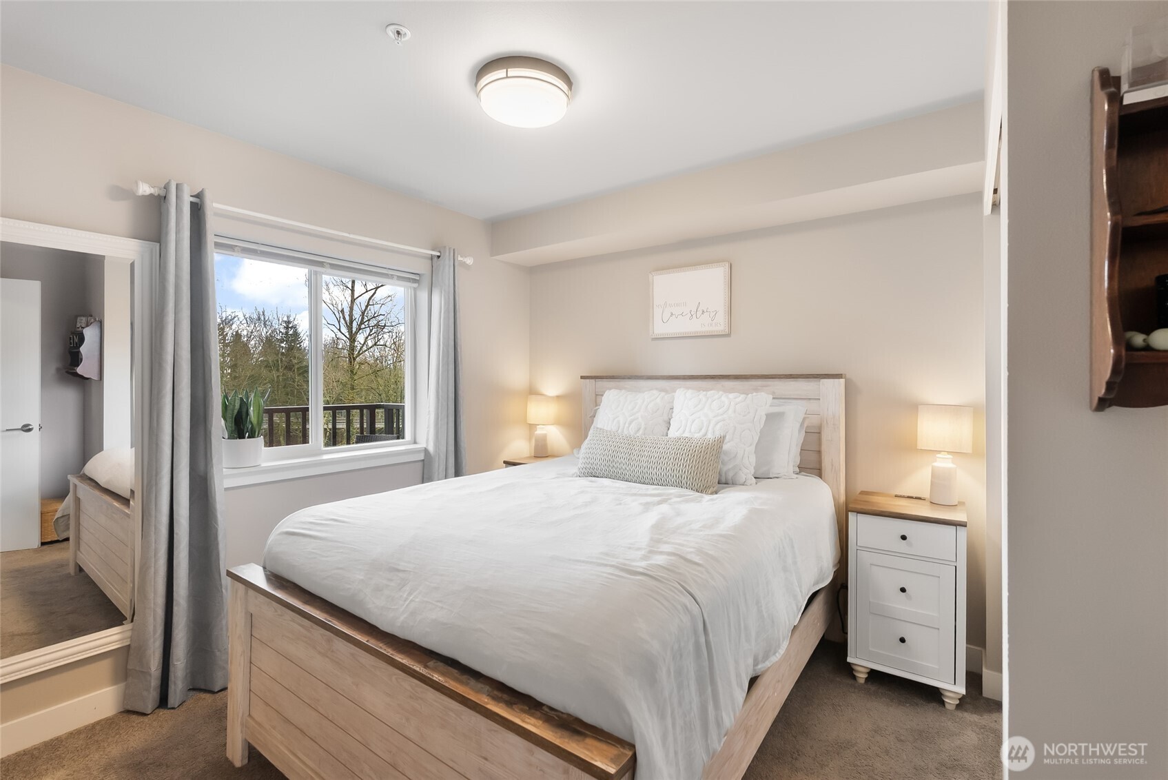 1882 Front Street Lynden WA 98264