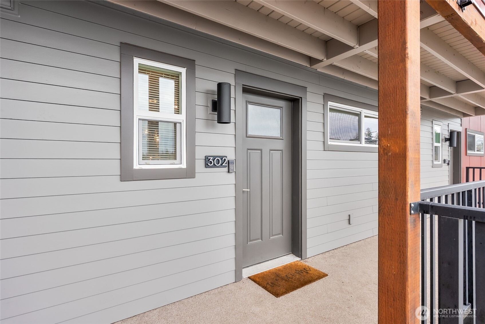 1882 Front Street Lynden WA 98264