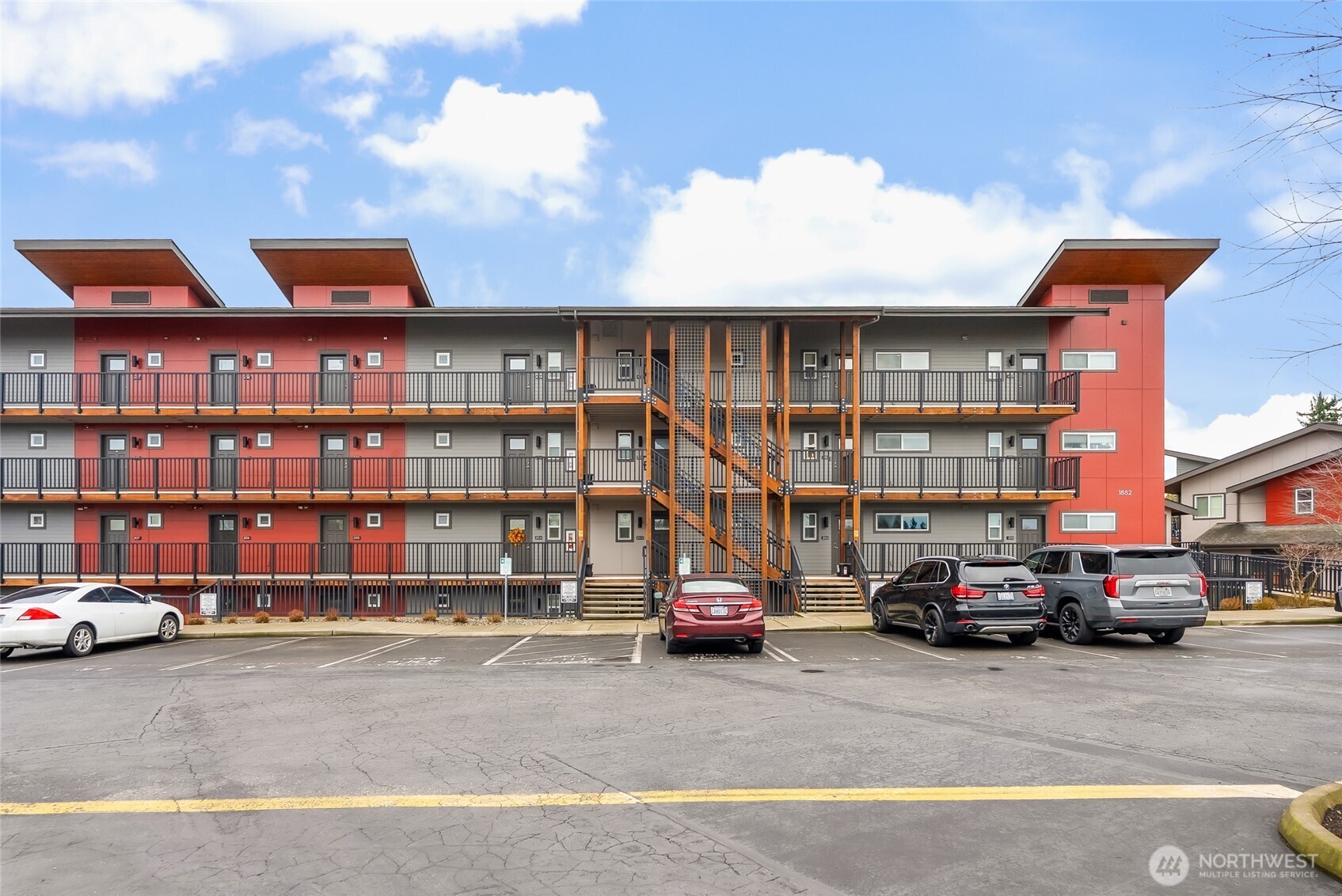 1882 Front Street Lynden WA 98264