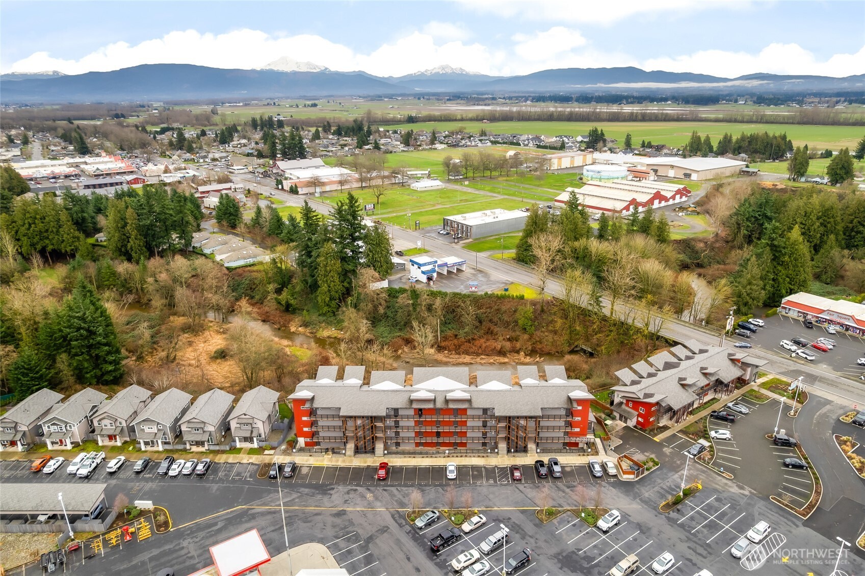 1882 Front Street Lynden WA 98264