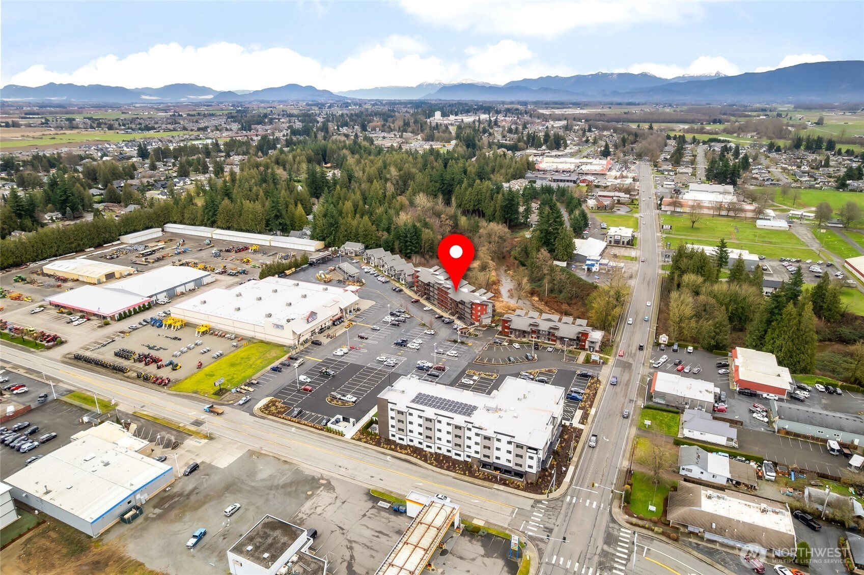 1882 Front Street Lynden WA 98264