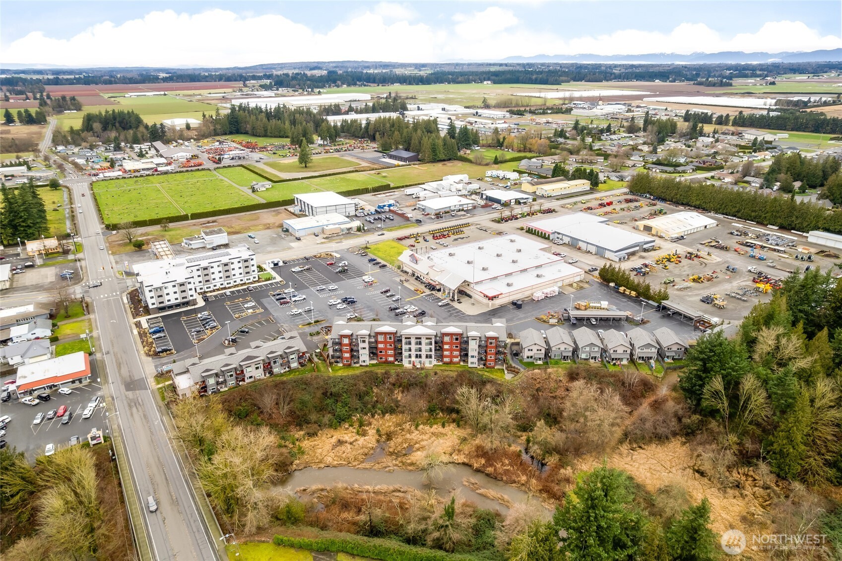 1882 Front Street Lynden WA 98264