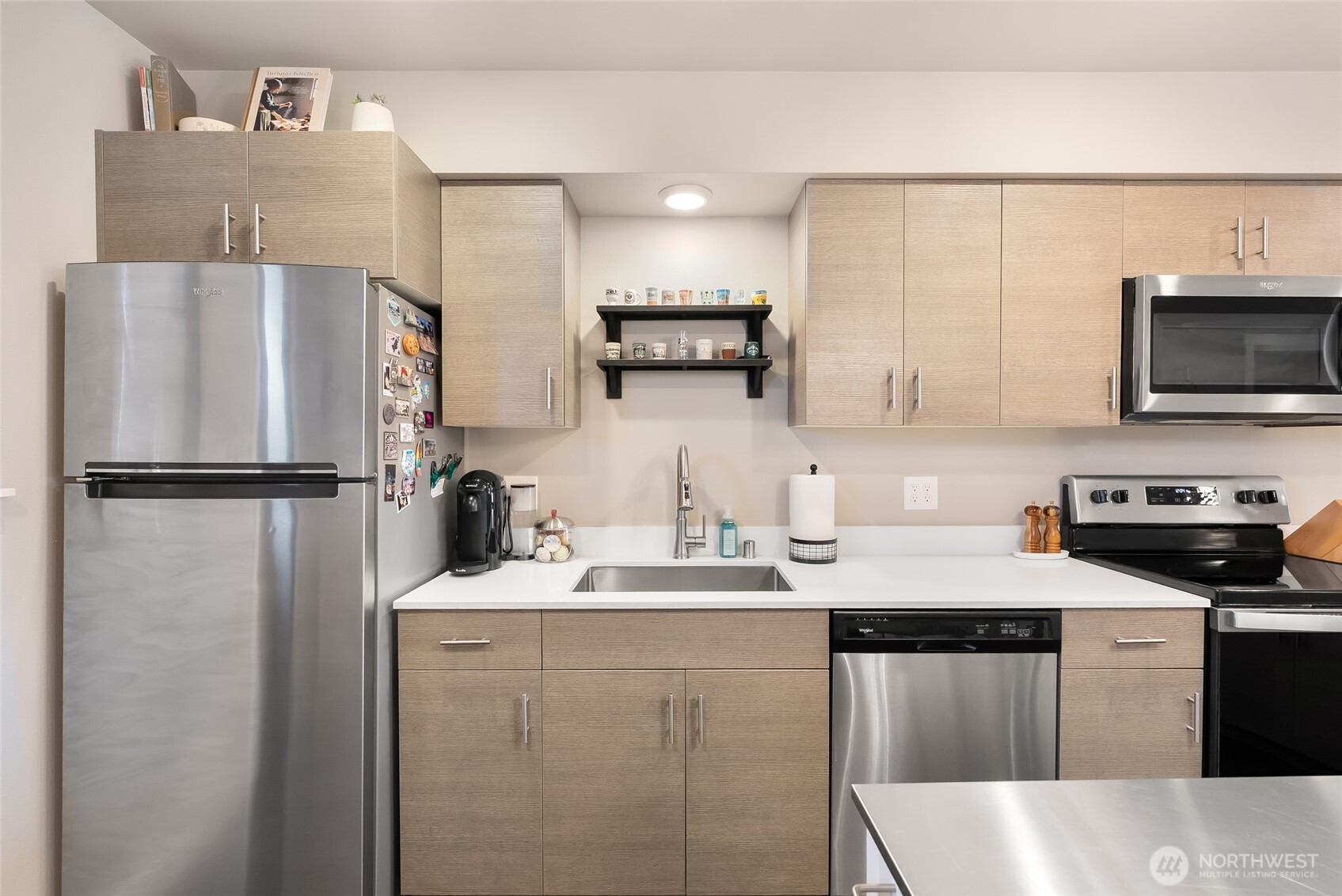 1882 Front Street Lynden WA 98264