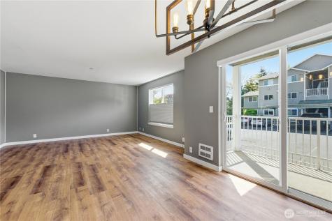 1670 SW Mulberry Street Oak Harbor WA 98277