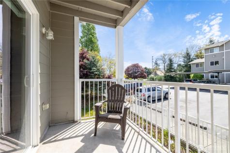 1670 SW Mulberry Street Oak Harbor WA 98277