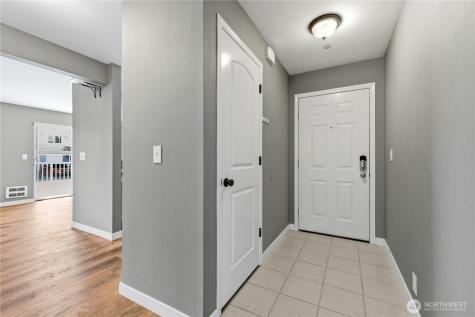 1670 SW Mulberry Street Oak Harbor WA 98277