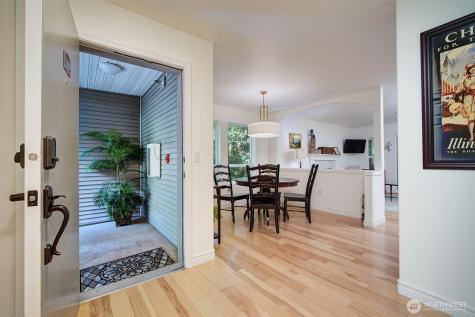 18501 SE Newport Way Issaquah WA 98027