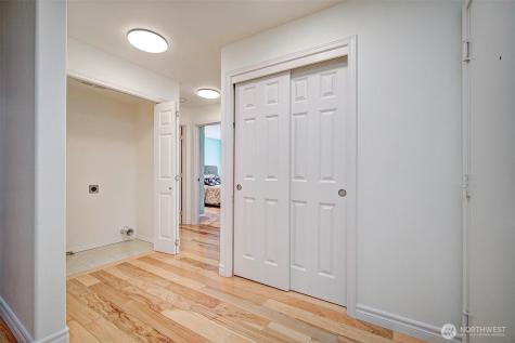 18501 SE Newport Way Issaquah WA 98027
