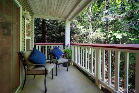 18501 SE Newport Way Issaquah WA 98027