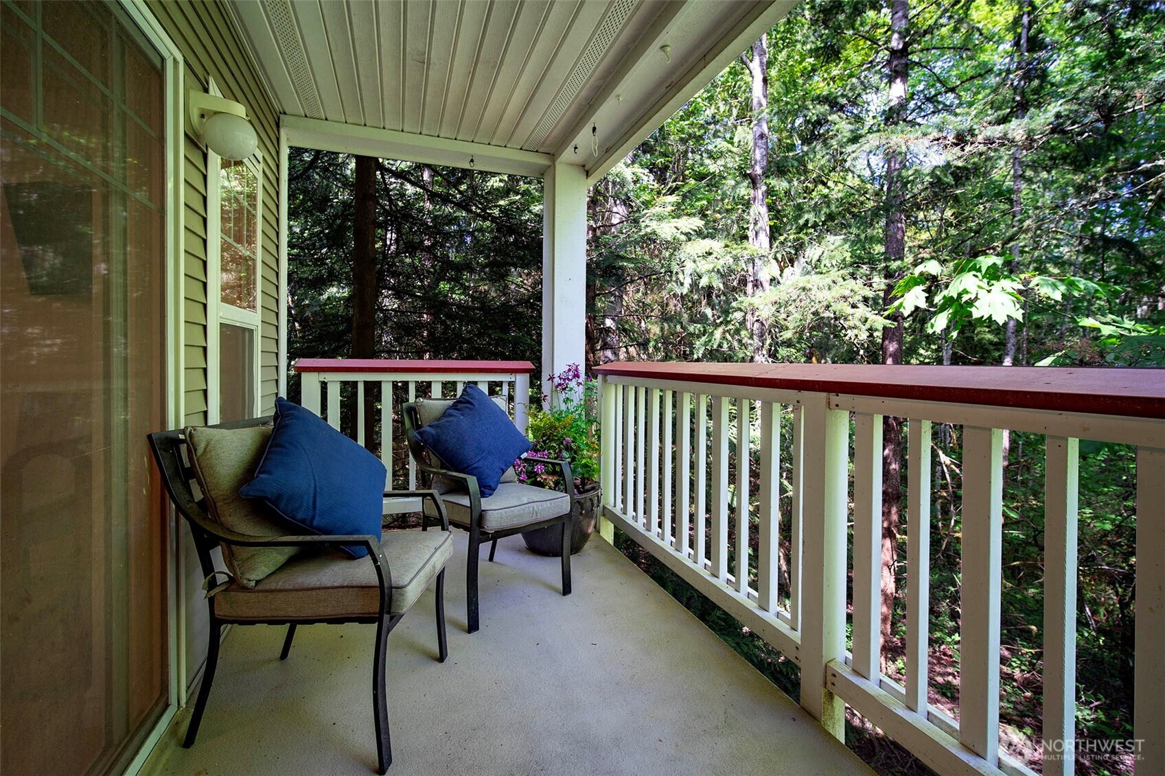 18501 SE Newport Way Issaquah WA 98027