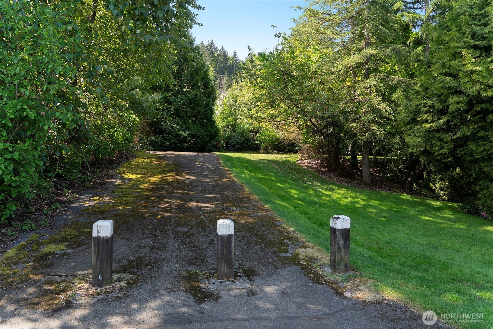 18501 SE Newport Way Issaquah WA 98027