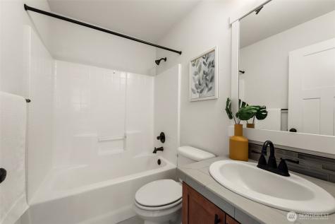 1321 Greenwich Walk NE Issaquah WA 98029