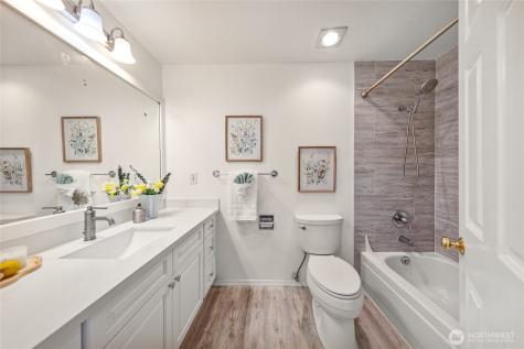10007 NE 12th Street Bellevue WA 98004
