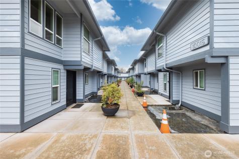 10007 NE 12th Street Bellevue WA 98004