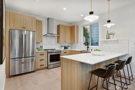 8812 41st Avenue SW Seattle WA 98136