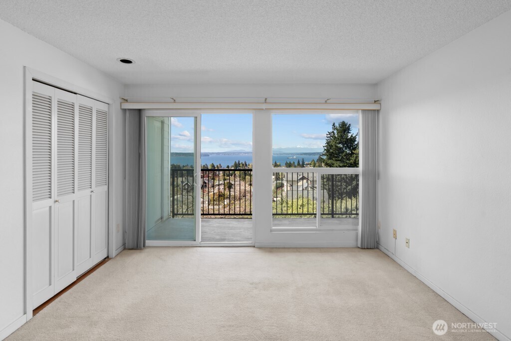 5025 California Avenue SW Seattle WA 98136