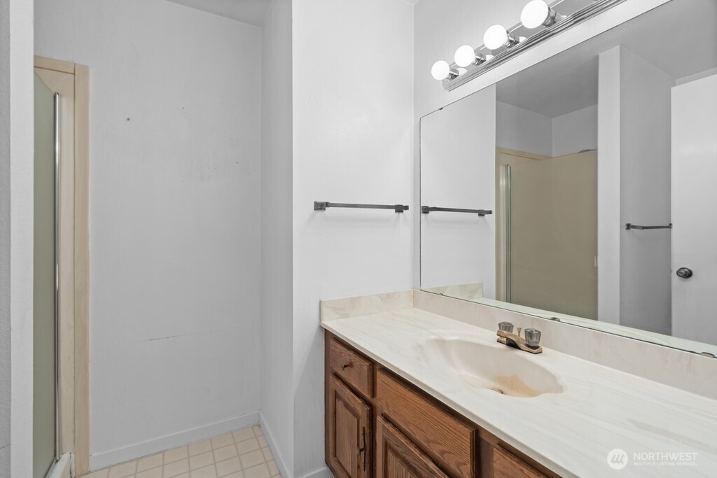 5025 California Avenue SW Seattle WA 98136