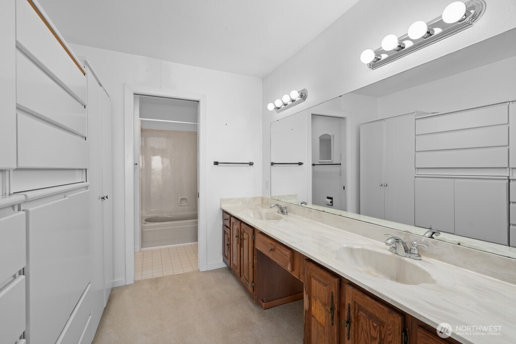 5025 California Avenue SW Seattle WA 98136