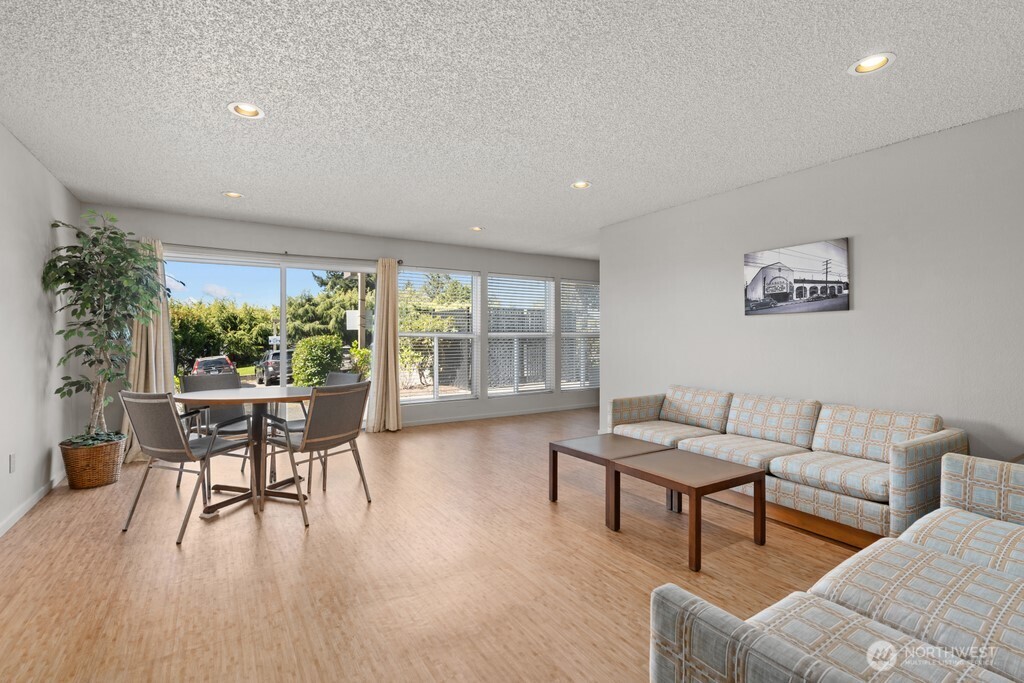 5025 California Avenue SW Seattle WA 98136