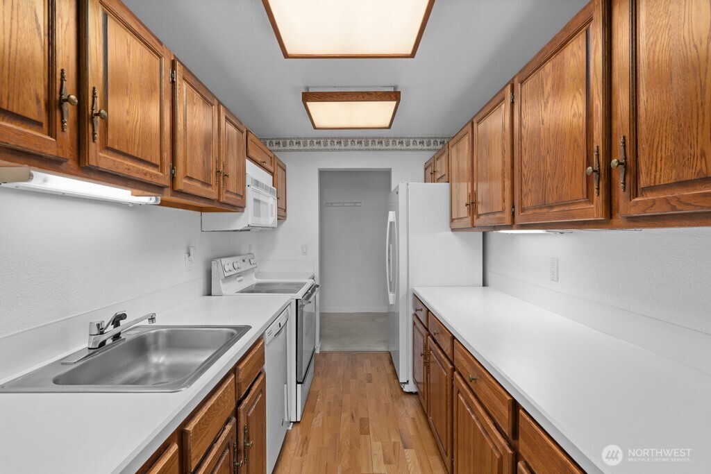 5025 California Avenue SW Seattle WA 98136