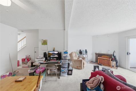 8823 Holly Drive Everett WA 98208