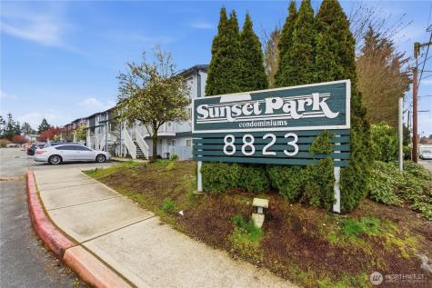 8823 Holly Drive Everett WA 98208