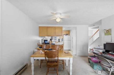 8823 Holly Drive Everett WA 98208