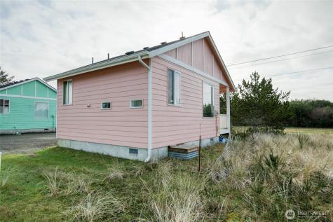 440 Marine View Drive SW Ocean Shores WA 98569