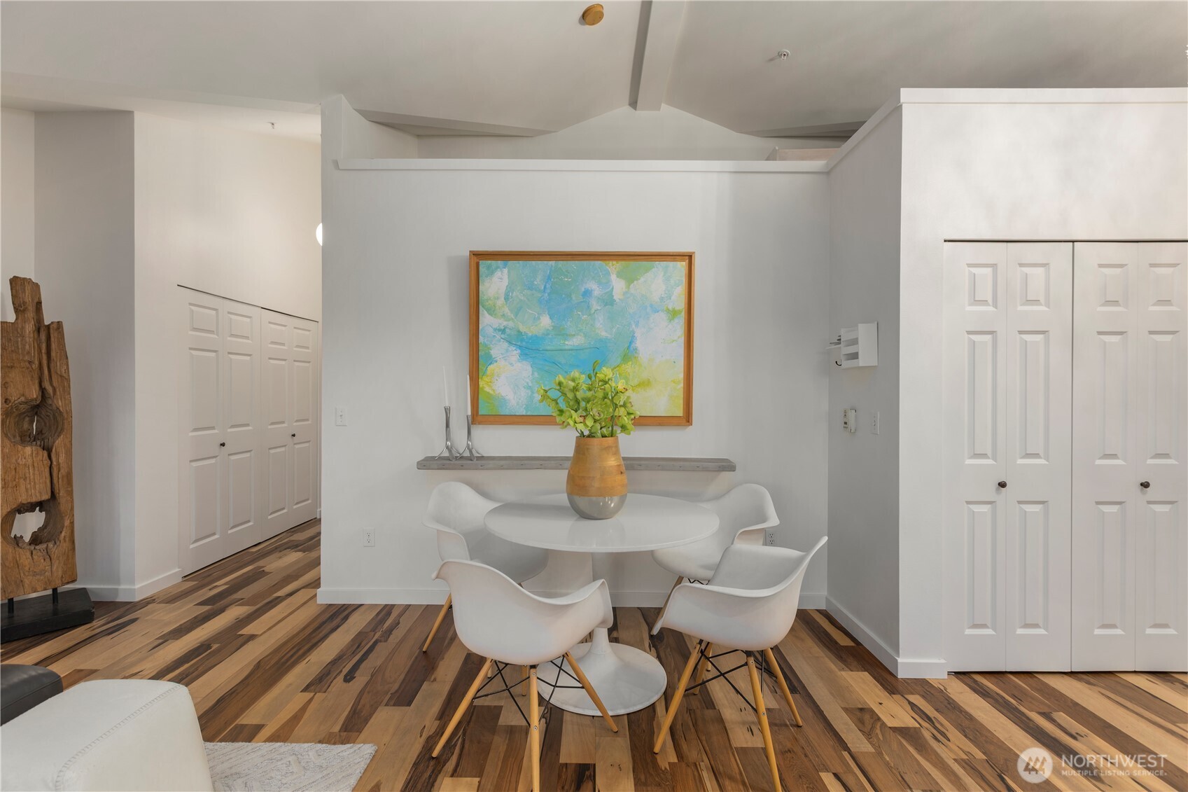 524 6th Avenue W Seattle WA 98119