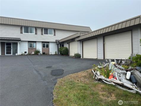 33613 G Street Ocean Park WA 98640