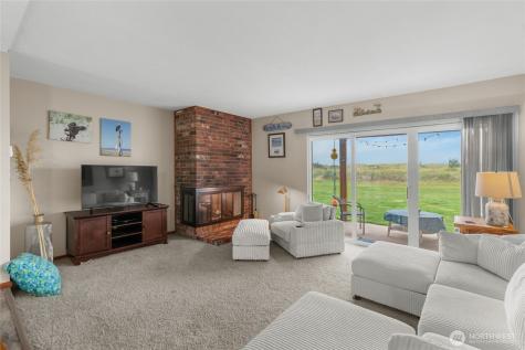 33613 G Street Ocean Park WA 98640