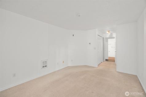 13717 Linden Avenue N Seattle WA 98133