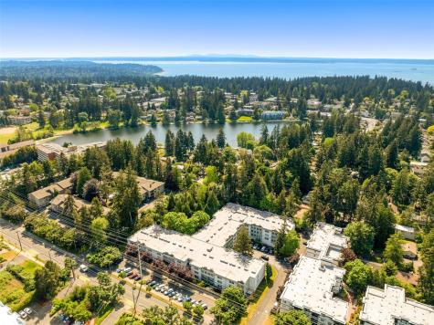 13717 Linden Avenue N Seattle WA 98133