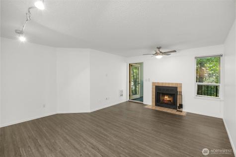 13717 Linden Avenue N Seattle WA 98133