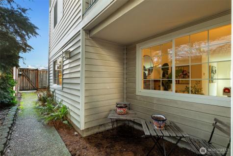 633 NW 85th Street Seattle WA 98117