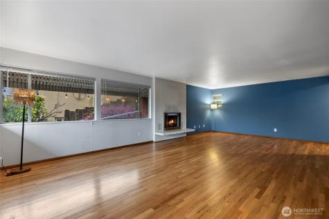 3041 24th Avenue W Seattle WA 98199