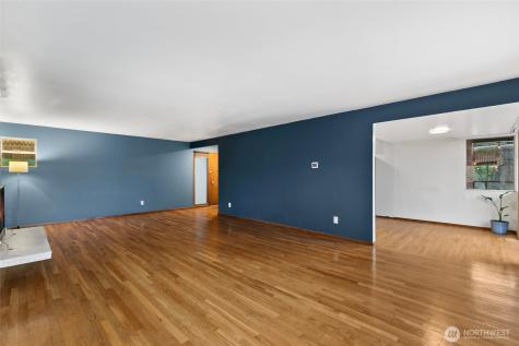 3041 24th Avenue W Seattle WA 98199