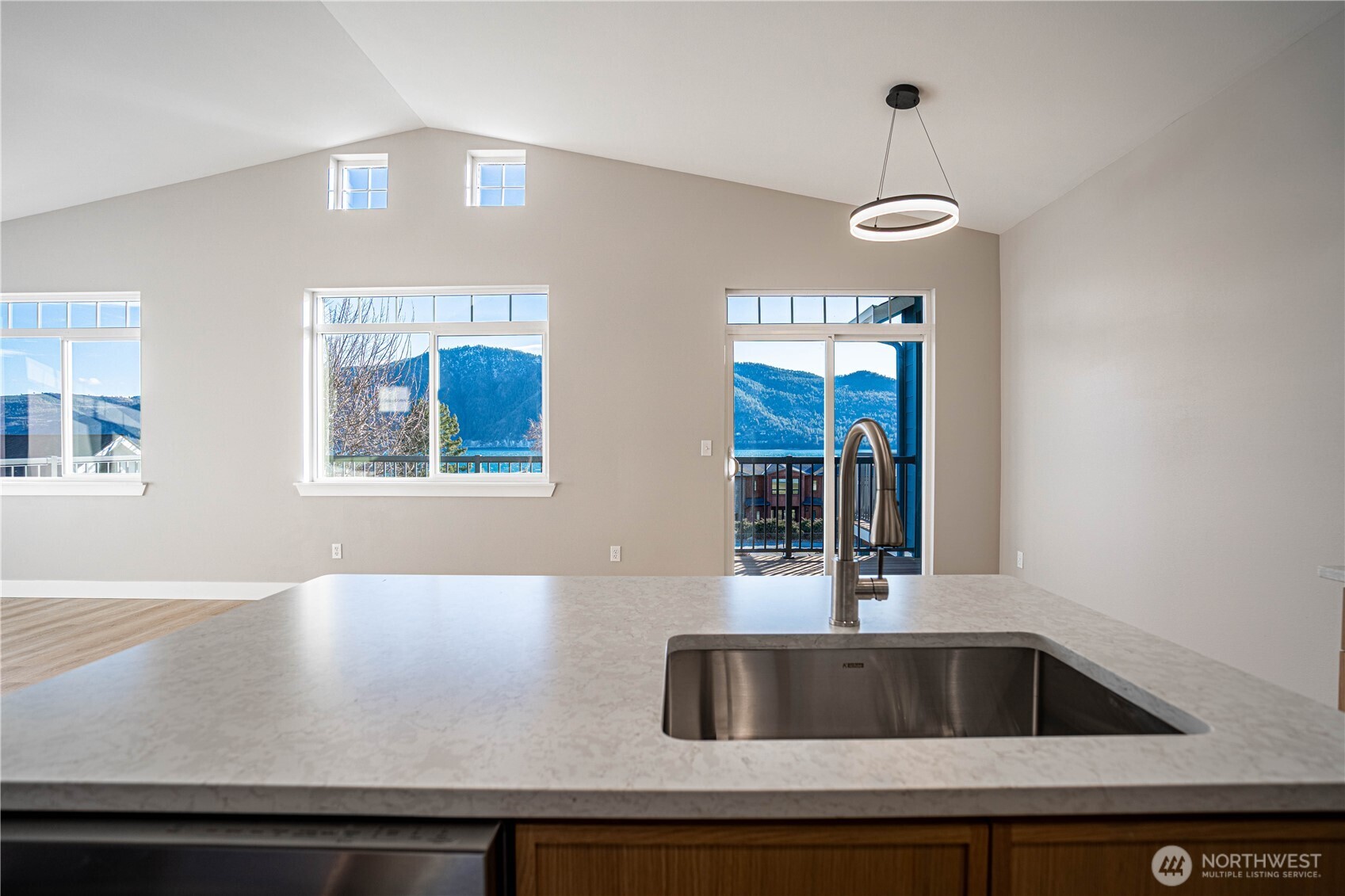 744 Wapato Way Manson WA 98831
