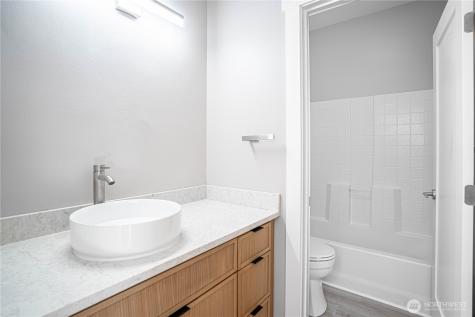 744 Wapato Way Manson WA 98831