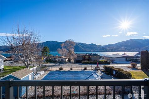 744 Wapato Way Manson WA 98831