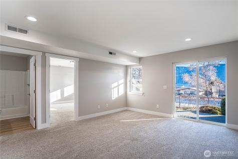 744 Wapato Way Manson WA 98831